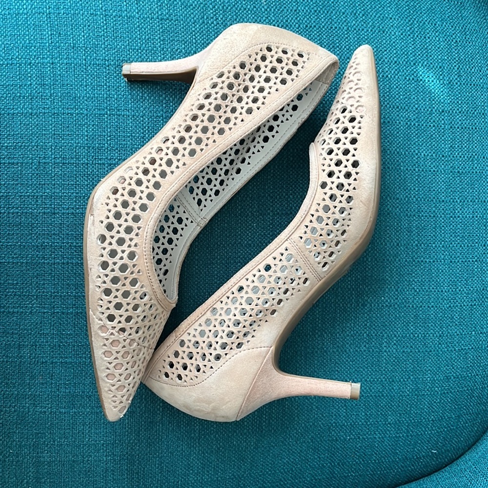 Alfani Nude/Cream Laser-Cut Pointed Toe Heels - Picture 2 of 9